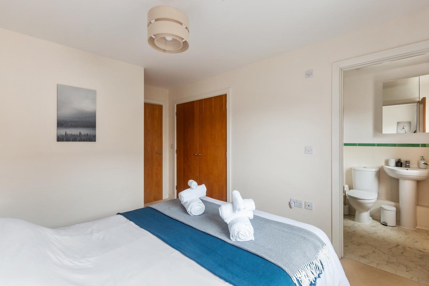 Вилла Sleeps9 Parking&Garage 17 Mins To Gatwick, 30 To London Merstham Экстерьер фото