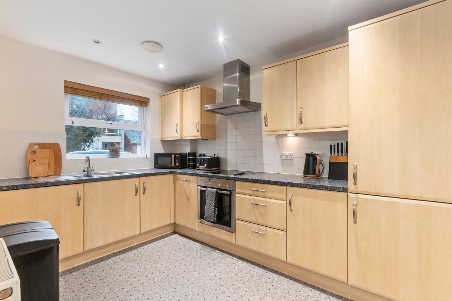 Вилла Sleeps9 Parking&Garage 17 Mins To Gatwick, 30 To London Merstham Экстерьер фото