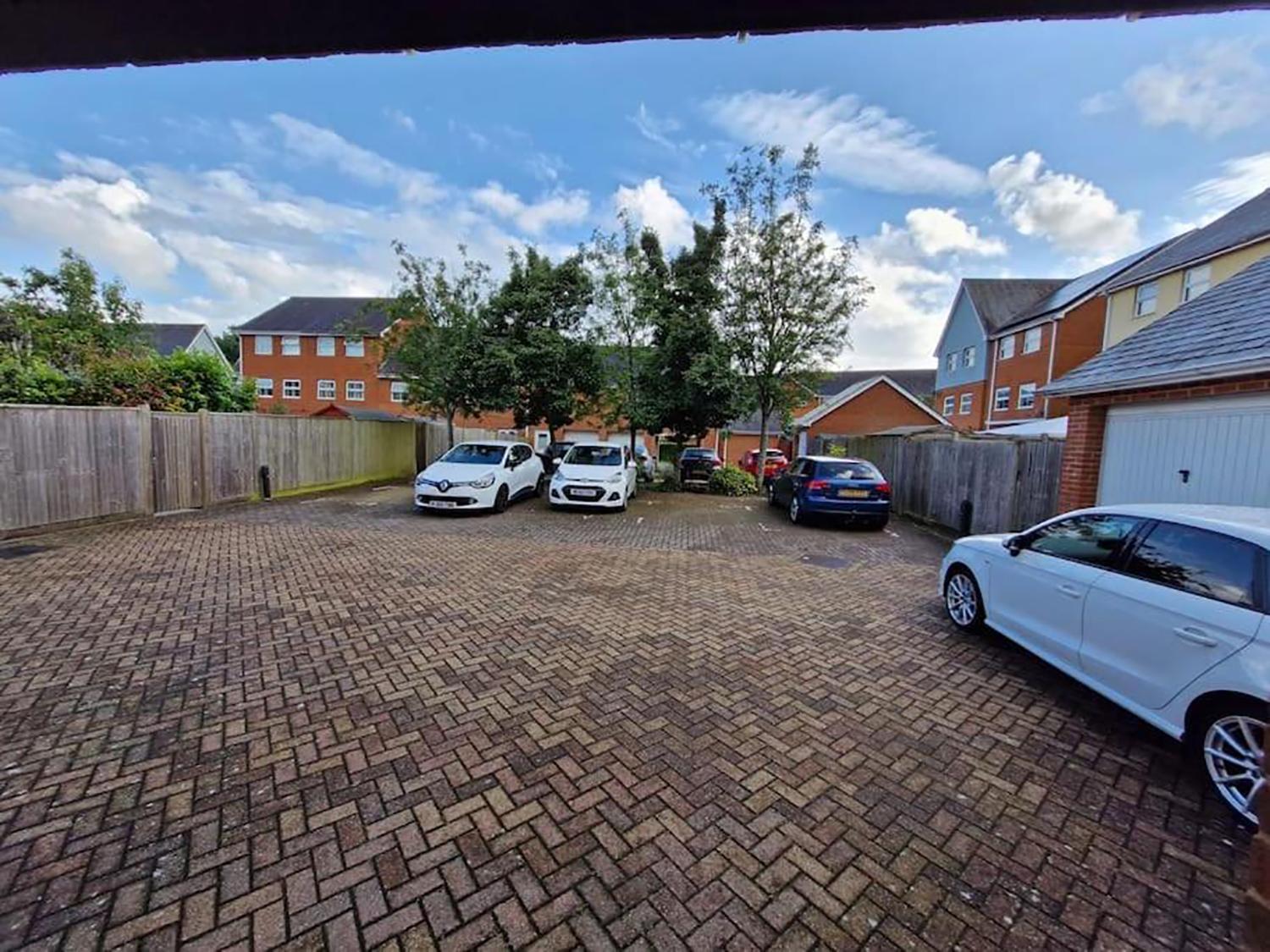 Вилла Sleeps9 Parking&Garage 17 Mins To Gatwick, 30 To London Merstham Экстерьер фото